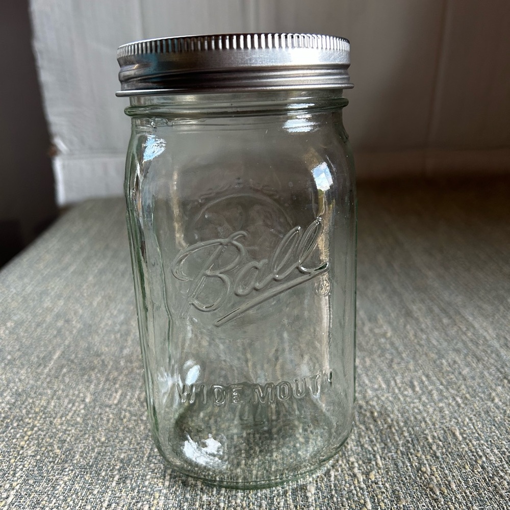 Ball Wide Mouth Mason Jar with Silver Lid